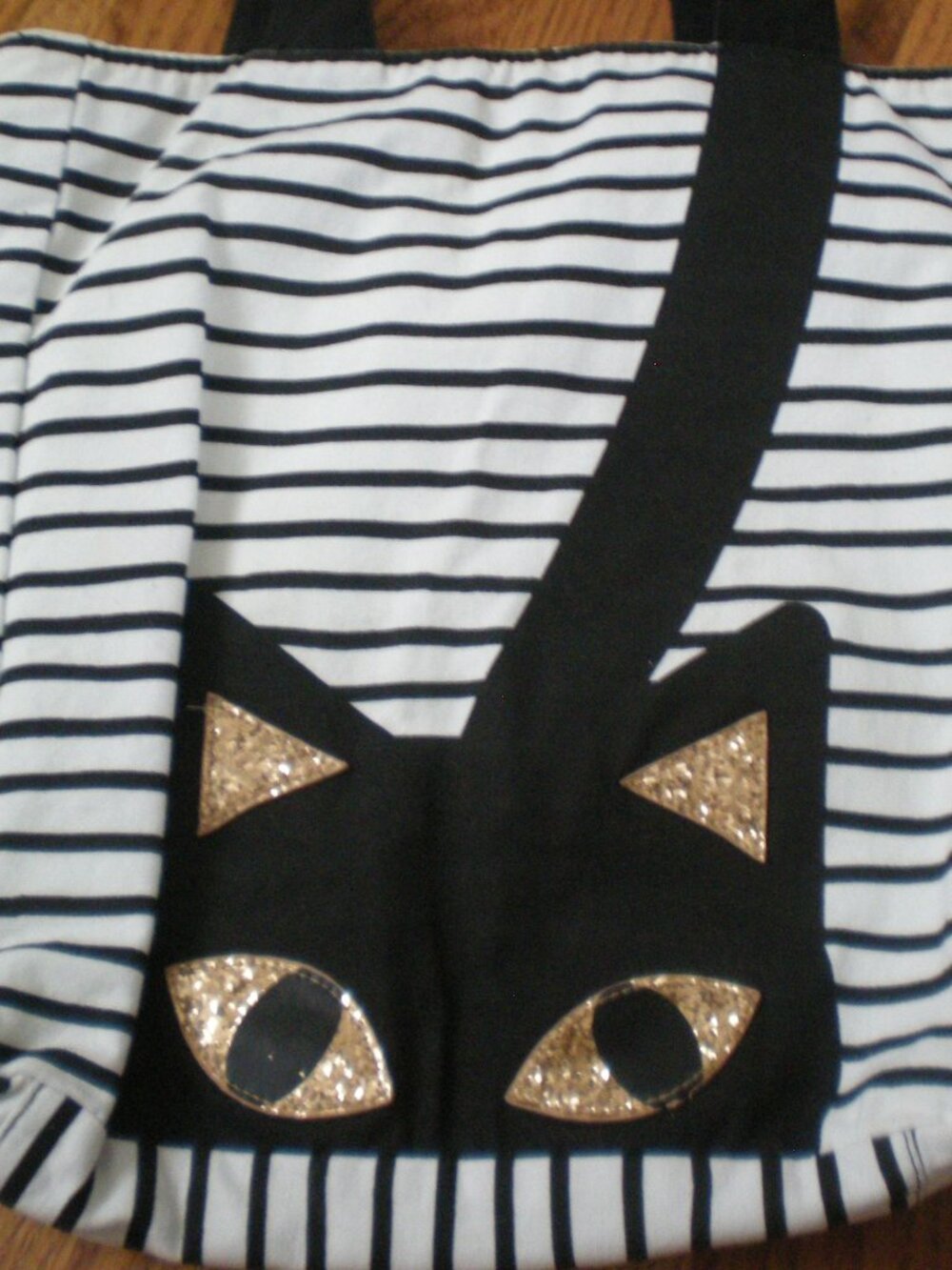 Cat Tote - white with black stripes and black handles